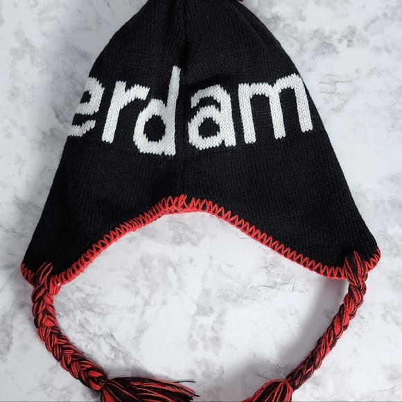 I Amsterdam Knit Pom Hat - Picture 3 of 4